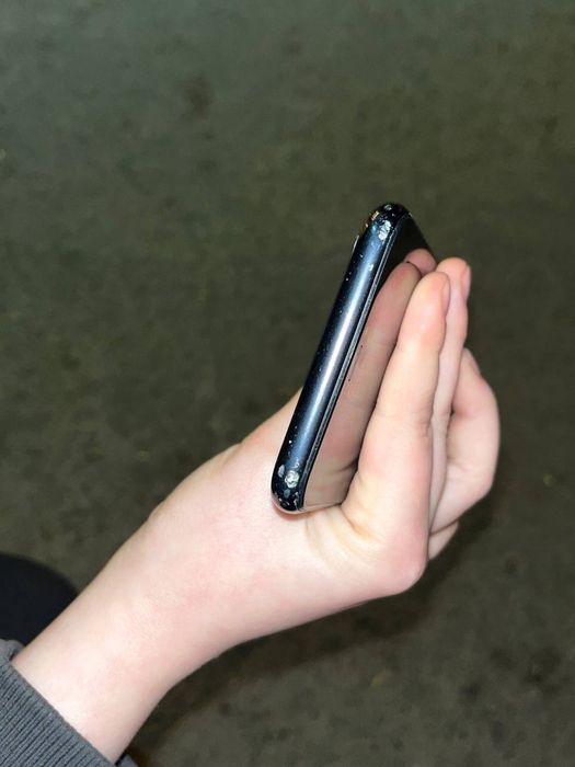iPhone XR 35000