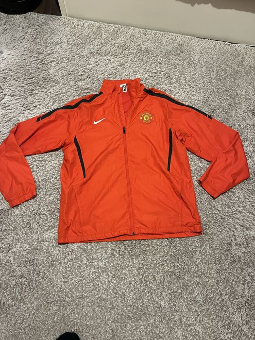 Nike Manchester United 2010 2011 FOOTBALL TRAINING JACKET-мъжко яке