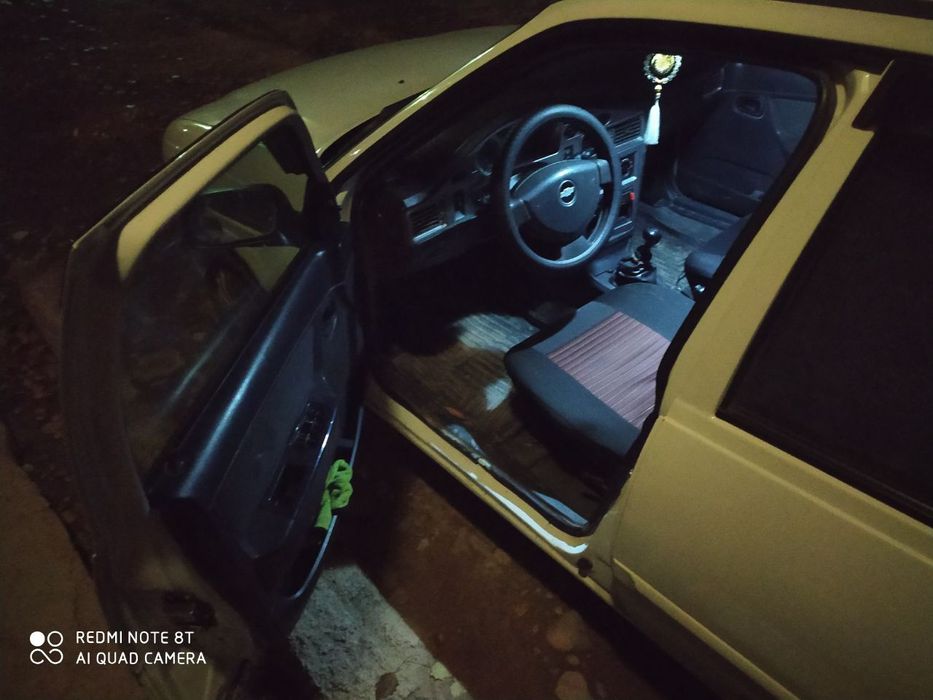 Nexia 2 2010 yil ishlab chiqarilgan