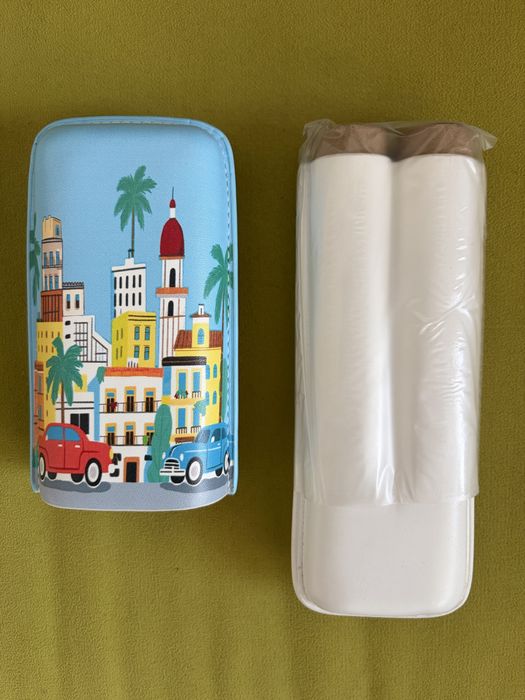 Луксозен Кожен Калъф за Пури