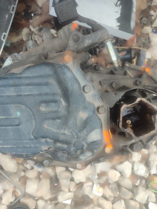 Скоростна кутия Тойота Корола 2.0