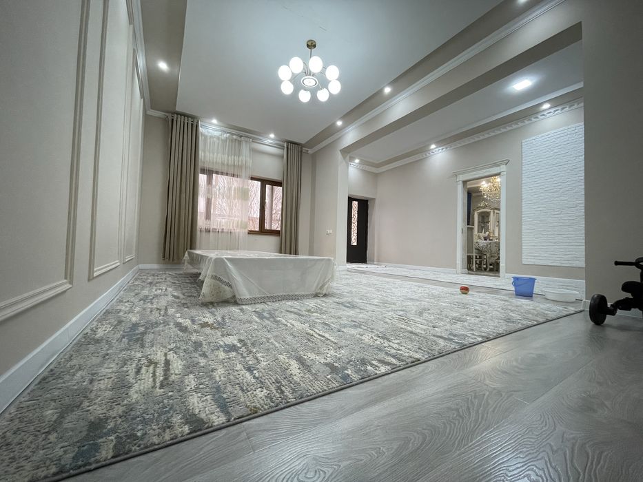 Уй сотилади, Продаётся дом, Ховли сотилади