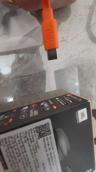 Оригинал наушники JBL tune beam2 как новые обмен есть на телефон,Алису