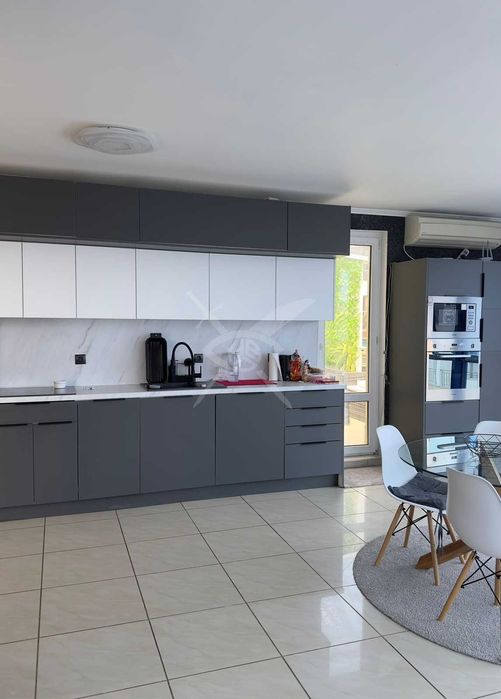 Продава се Тристаен апартамент в Поморие - 110 кв.м за 1273 €/кв.м - Снимка #6