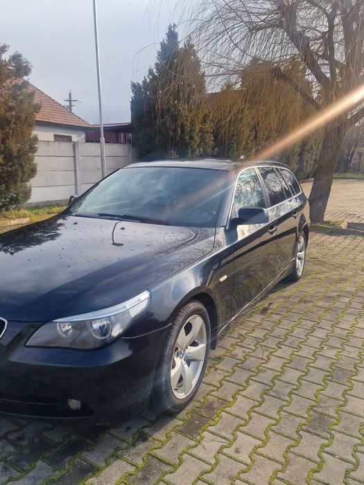 BMW Seria 5 (520D)