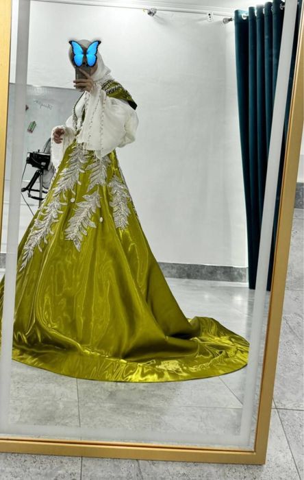 Ansambl  kamplekt + diadema sharf