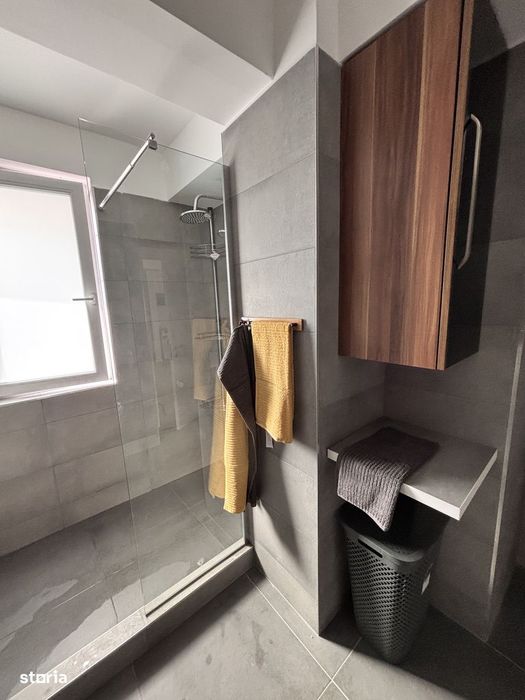 Proprietar închiriez apartament 2 camere mobilat și utilat, parcare