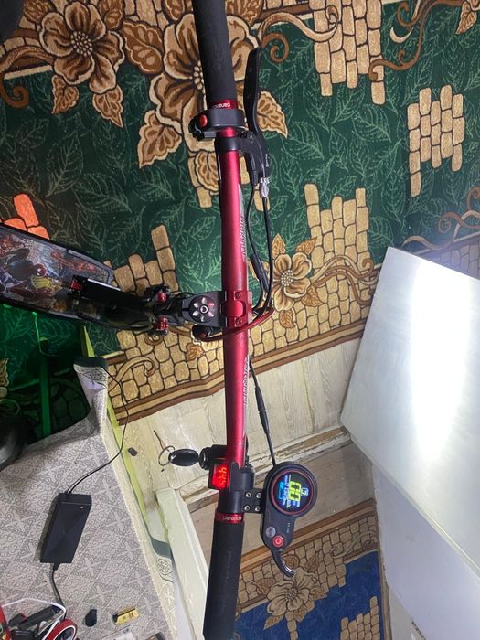 Продам электросамокат kugoo m4 pro