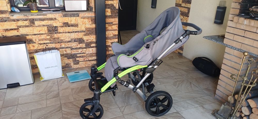 Carut pentru  copii cu dezabilitati Mewa Silla