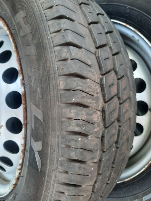 Anvelope cu genți t5