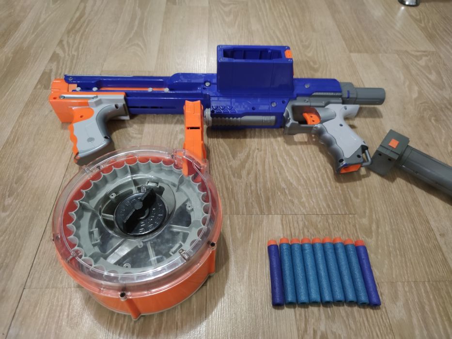 Оригинален Nerf gun