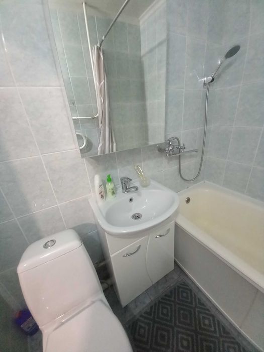 1,5 почасово,посуточно ул.крылова