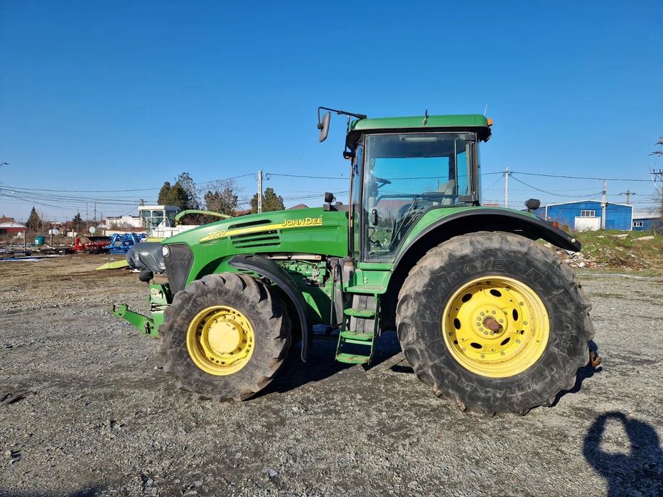 John Deere 7720 Tractor John Deere 7720