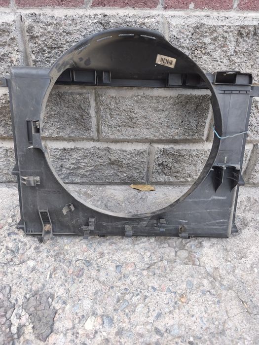 БМВ  Е 39 диффузор м54, 52