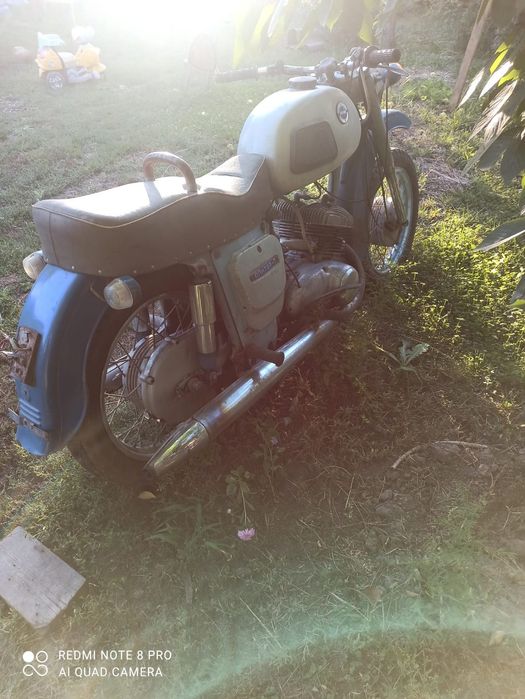 Продам Иж планета 3