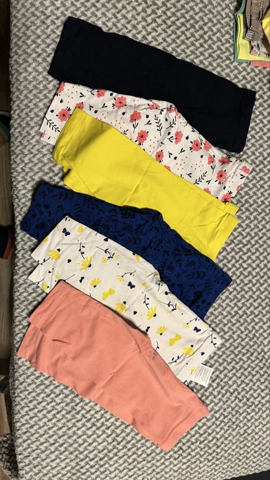 Много лятни дрешки размер 3г, повечето са нови от англия