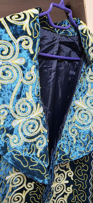 Продам мужской шапан.