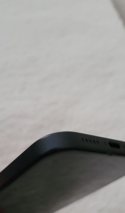 Айфон 16 черный идеальный