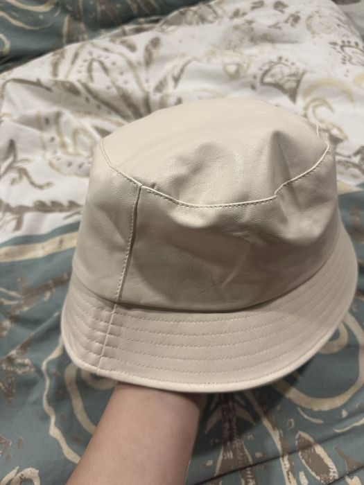 Шапка тип Идиотка