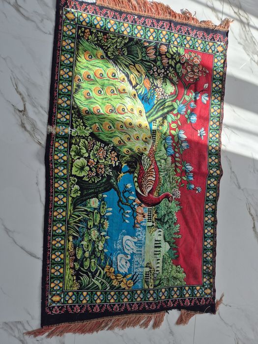 Capetă veche de vânzare
