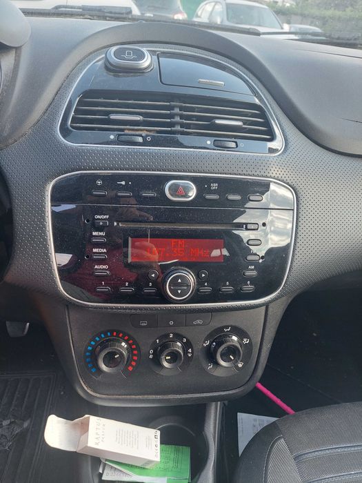 Fiat Grande Punto 1,2 i , Фиат Гранде Пунто Ево на части!
Юни 2010