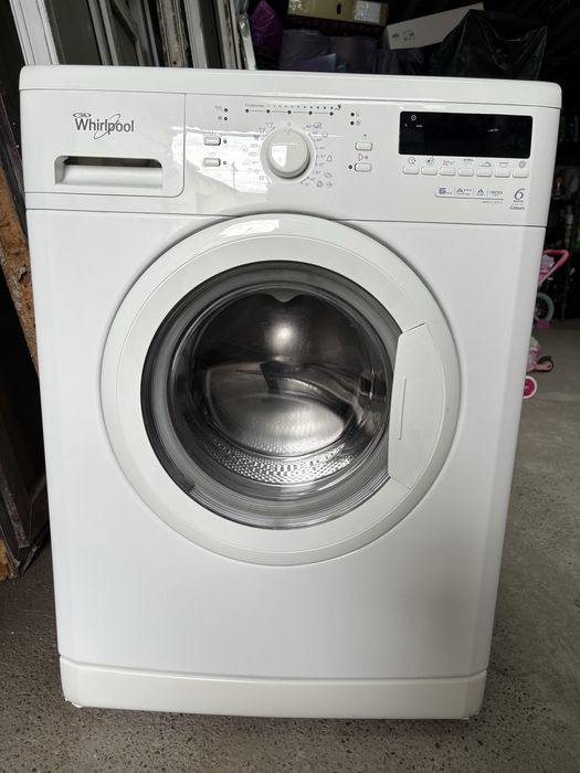 Masina de spalat rufe Whirpool