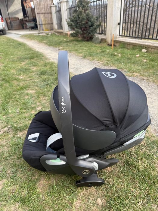 Vând scoica Cybex cloud T