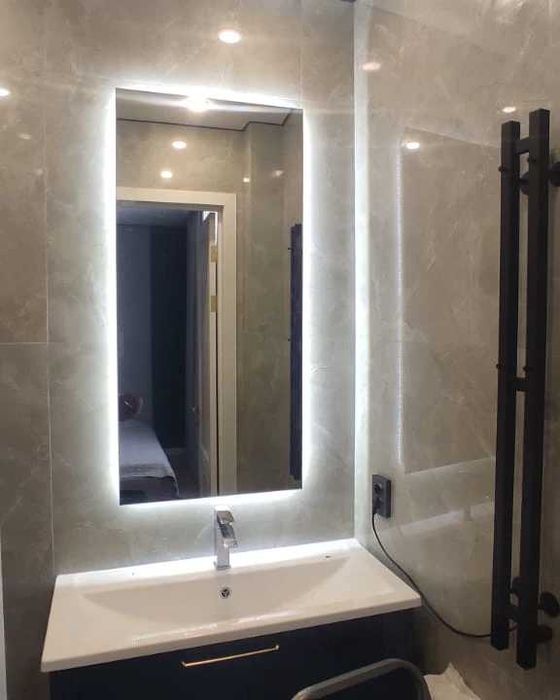 Зеркало с подсветкой и без, готовые и на заказ