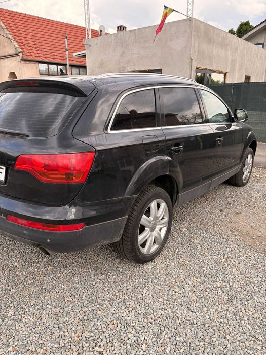 AUDI Q7 3.0 TDI