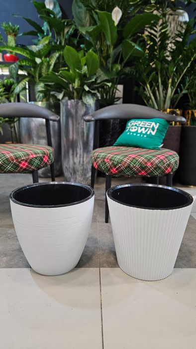 Горшки и кашпо в широком ассортименте с автополивом