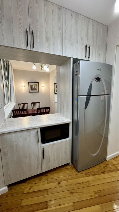 Сдается в аренду уютная 3х комнатная квартина на метро Новза