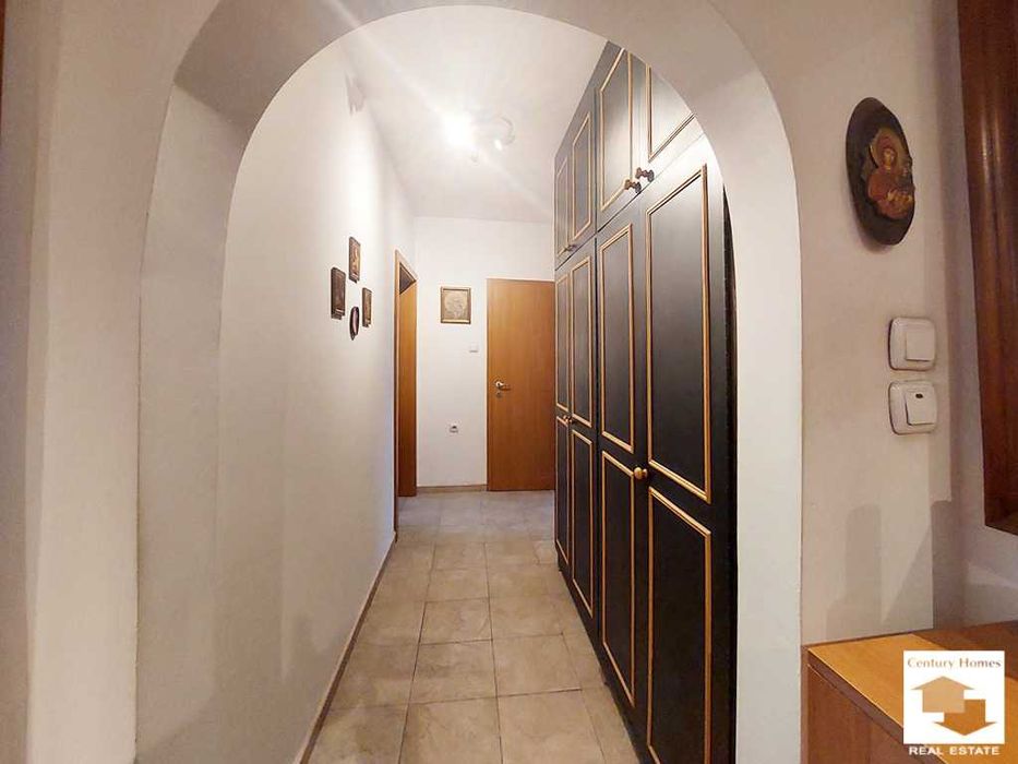 Продава се Четиристаен апартамент в Горна Оряховица - 110 кв.м за 1010 €/кв.м - Снимка #5