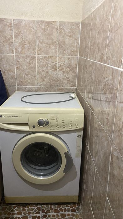 Продается стол 1.10х2,10,190мм