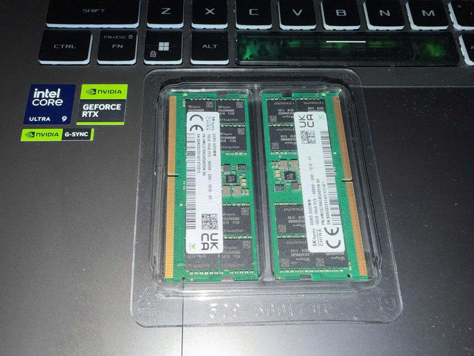 Kit Memorie Ram Laptop Sk Hynix 32gb (2x16gb) ddr5 5600 Aproape noi