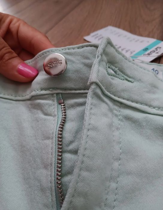Pantaloni din denim elastic, mărime 38-40