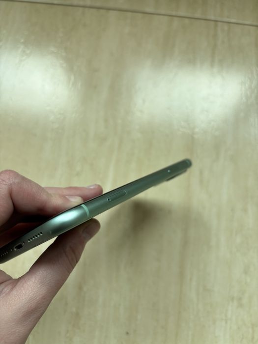 iPhone 11 64GB, Green