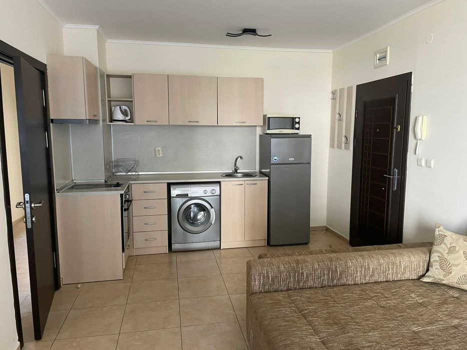 Продава се Тристаен апартамент в с. Равда, Област Бургас - 90 кв.м за 708 €/кв.м - Снимка #8