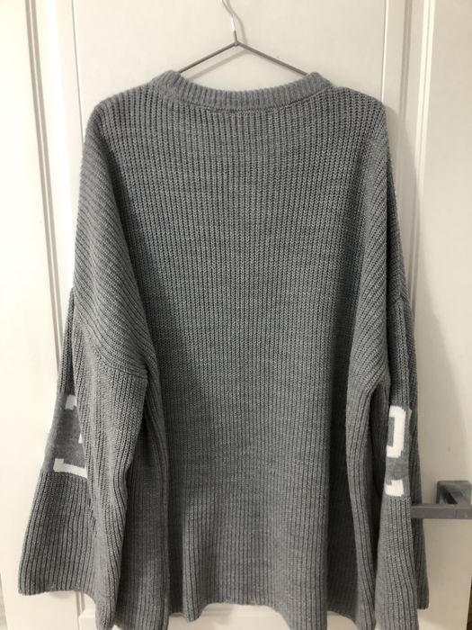 Свитер оверсайз и юбка