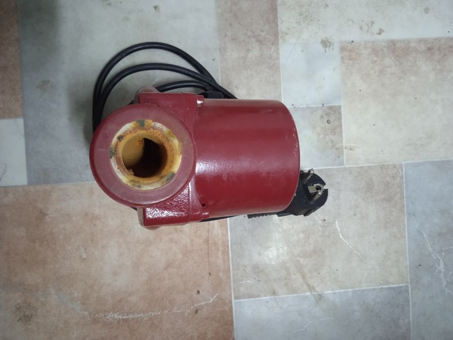 Продам водонапорный насос