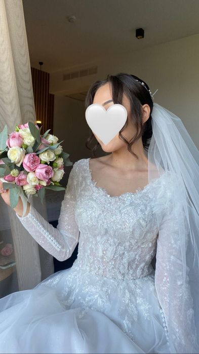 Изумительное свадебное платье