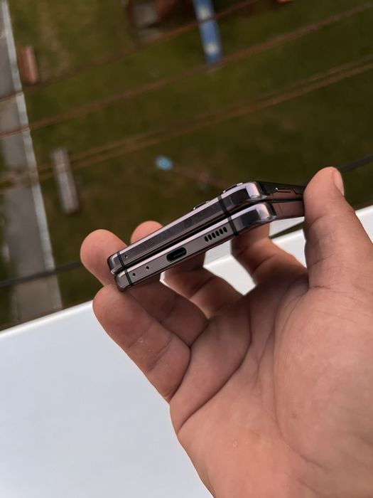 Galaxy Z Flip 5 256Gb