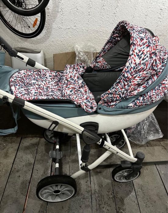 Продам коляску Anex в полном комплекте