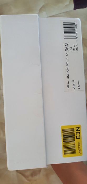 Сникърси Calvin Klein 36 номер