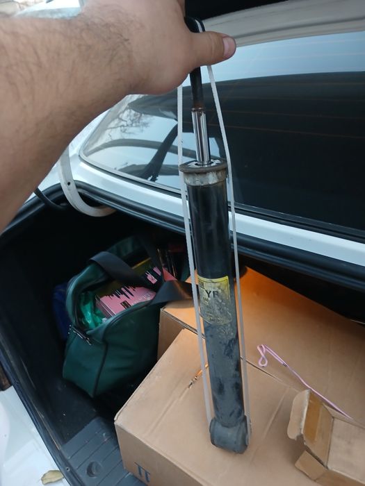 Nexia 3 Oldi orqa amartizator idial