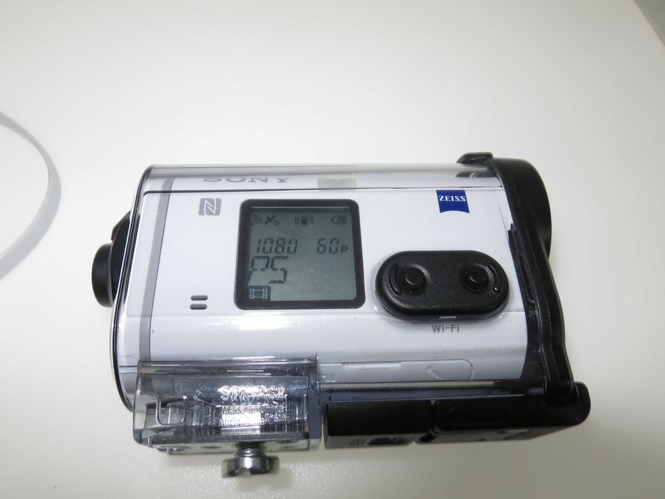 Sony HDR-AS200V мини екшън камера action camera като нова с подводен