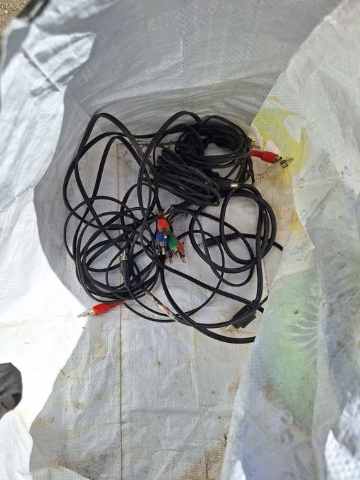 Sistem audio 2.1 Kinyo 88w+10w