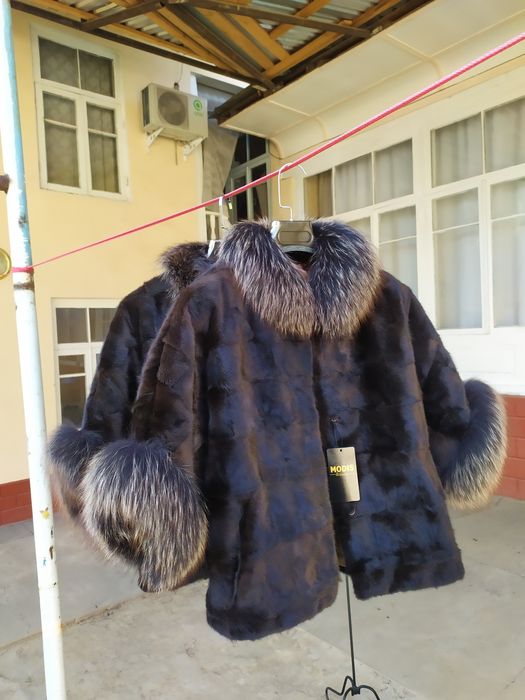 Шуба. Норка кусковой. Модель пончо. Цвет коричневый