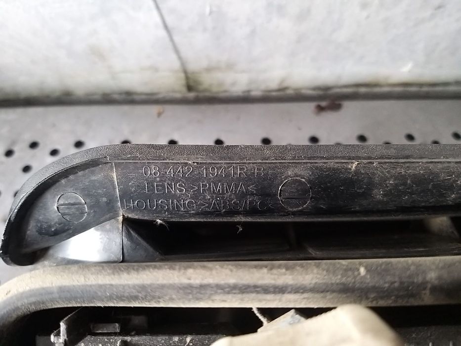 Stop tripla lampa dreapta opel combo c 084421941r