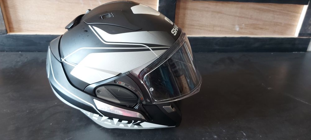 Vand casca Shark Evo One 2 flip-up