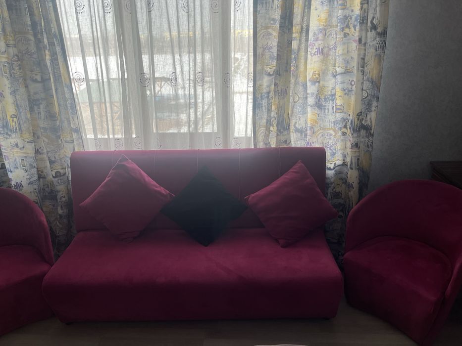 Продам диван с 2 креслами цена за все